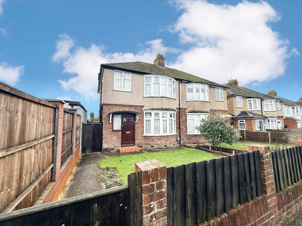 Main image of property: Warden Hill Road, Warden Hills, Luton, Bedfordshire, LU2 7AF