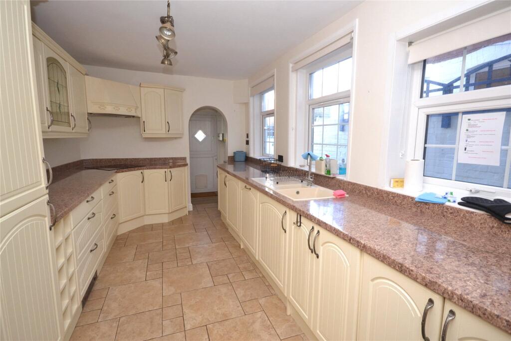 Boyne Road, Budleigh Salterton, Devon photo 4