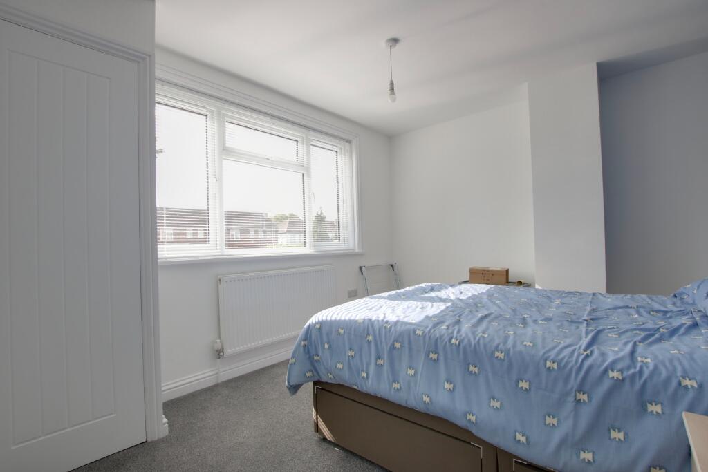 House in Fareham, Hampshire - More