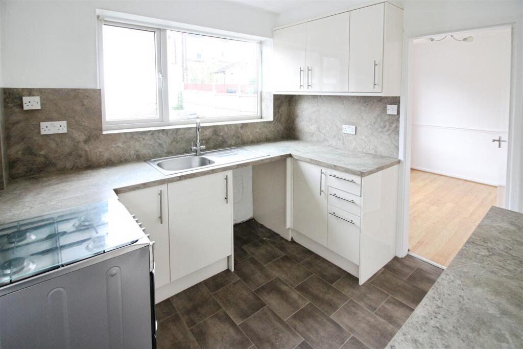 House in Leeds - View 5