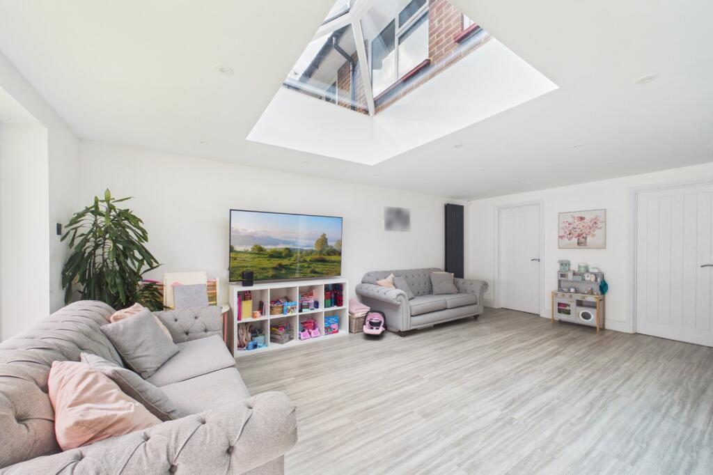 House in Reading - View 5