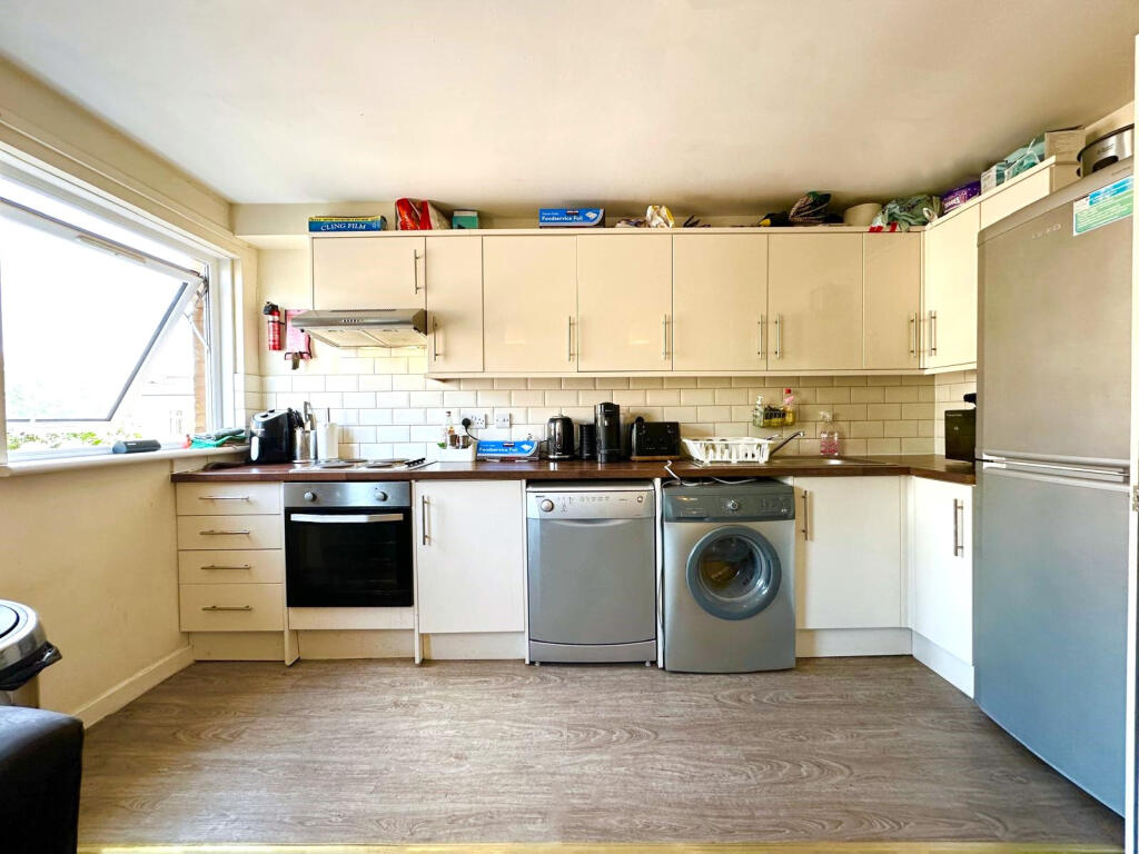 Main image of property: Cyclops Mews, Canary Wharf, London, E14