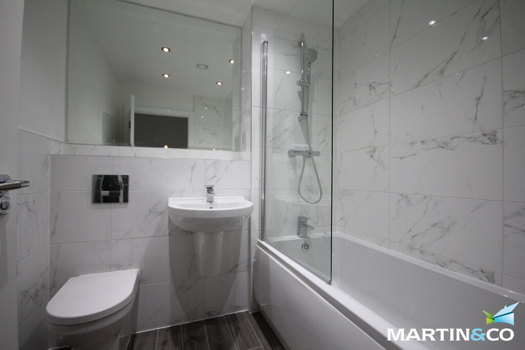 Apartment in Birmingham, Harborne - View 5