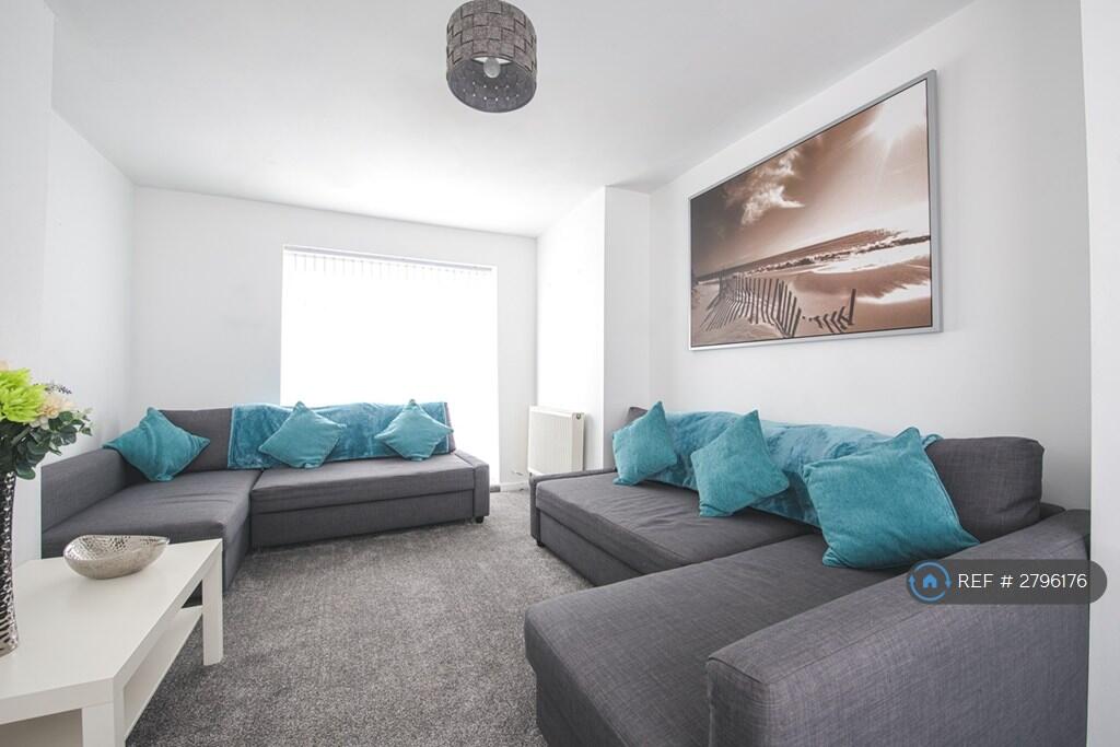 Main image of property: Middleton Park Grove, Leeds, LS10
