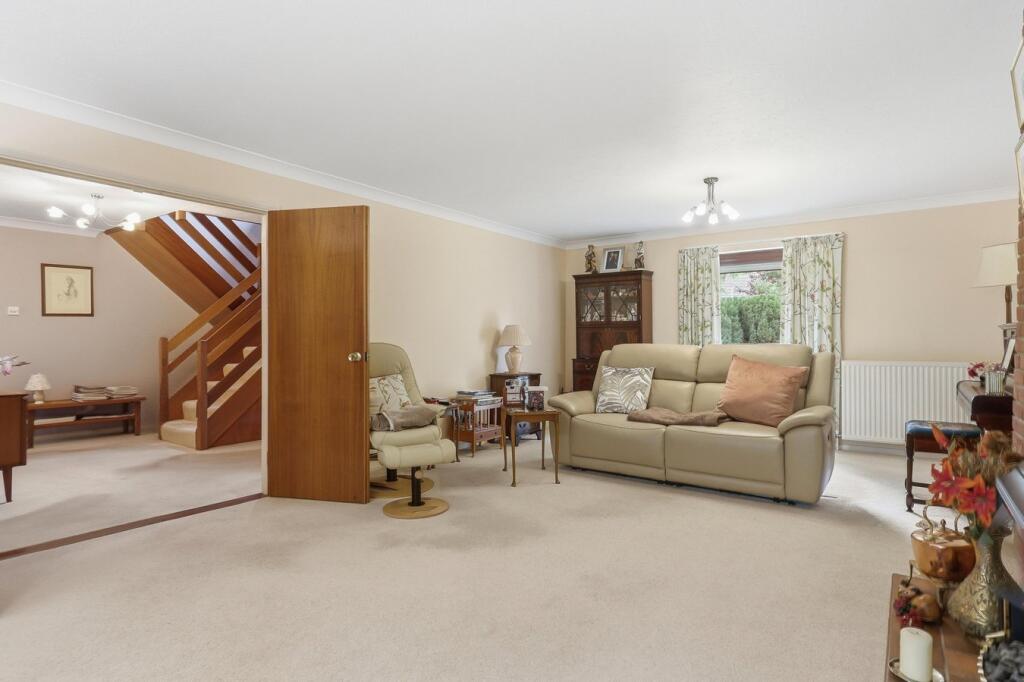 House in East Suffolk, Martlesham Heath, Martlesham - View 4