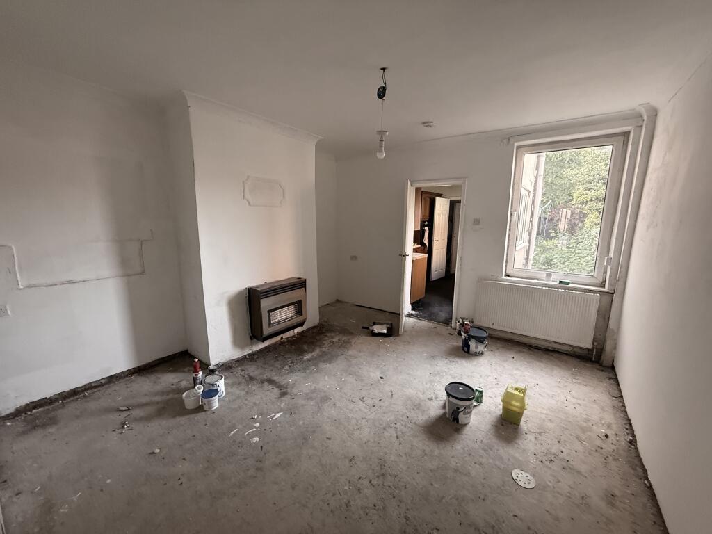 House in Worksop, Kilton - More