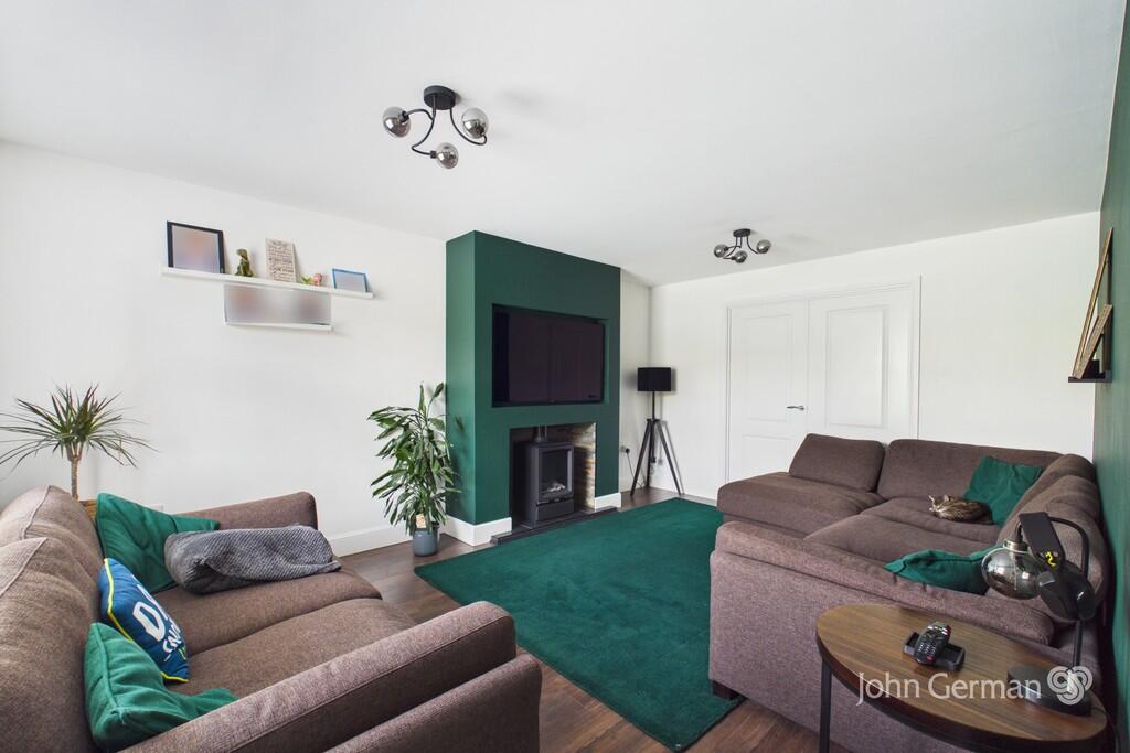 House in East Staffordshire, Tutbury - View 4