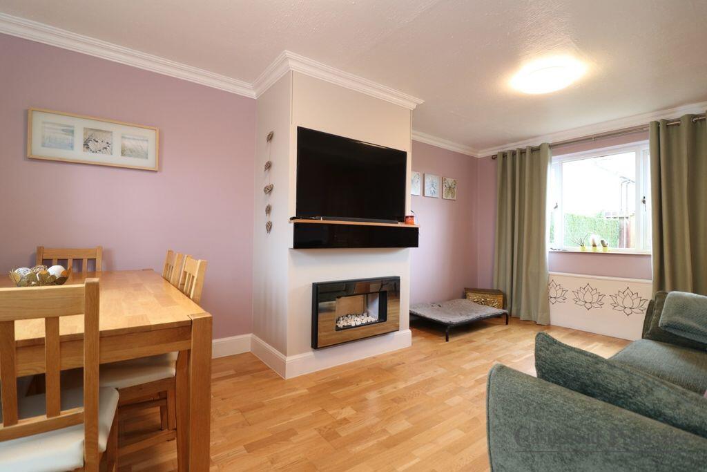 Ness Road, Renfrew photo 4