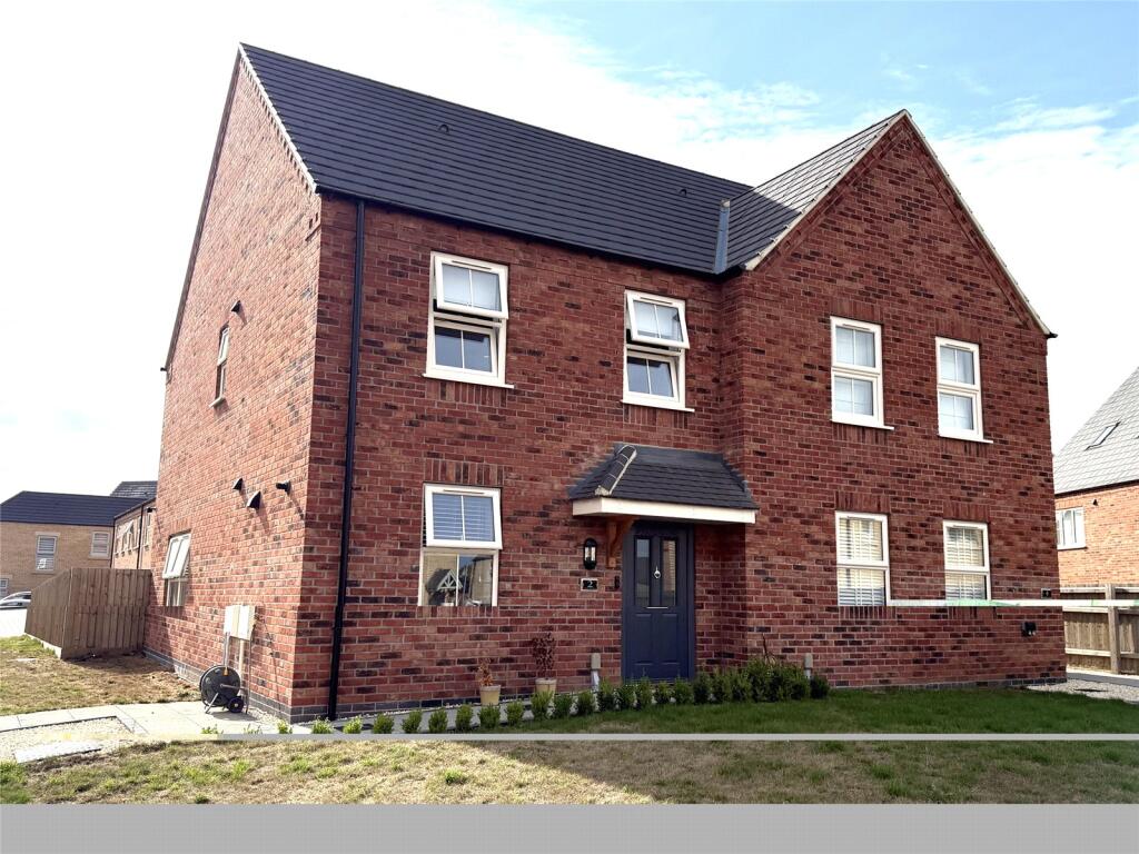 2-bed semi-detached on The Lamport, Homestead Fields, Metheringham, Lincoln, LN4, £164,340