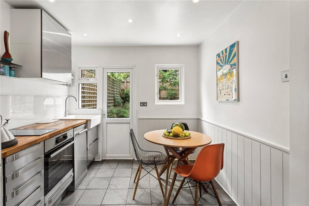 Apartment in London - View 4