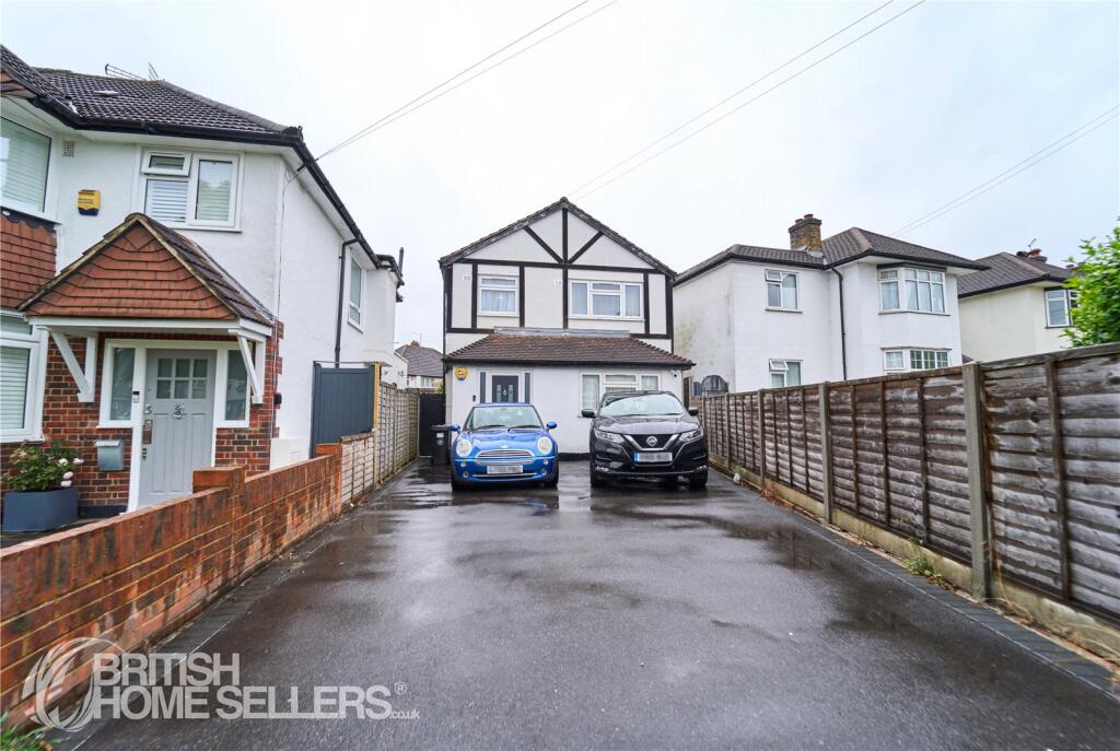 3-bed detached on West End Road, Ruislip, HA4, £650,000