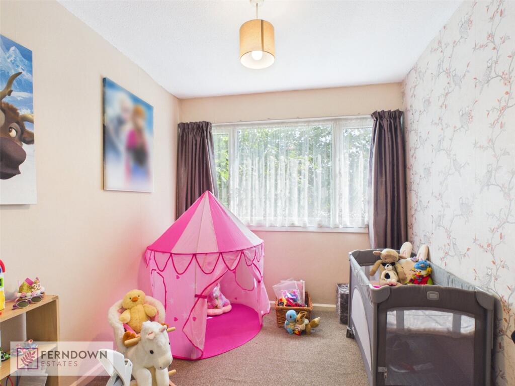 Oak Croft, Chelmsley Wood, Birmingham, West Midlands, B37 - More