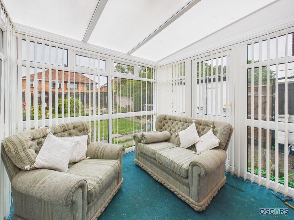 House in Hull - View 5