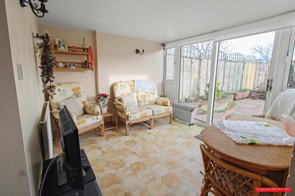 Fraser Avenue, Eastbourne, BN23 6BA photo 4