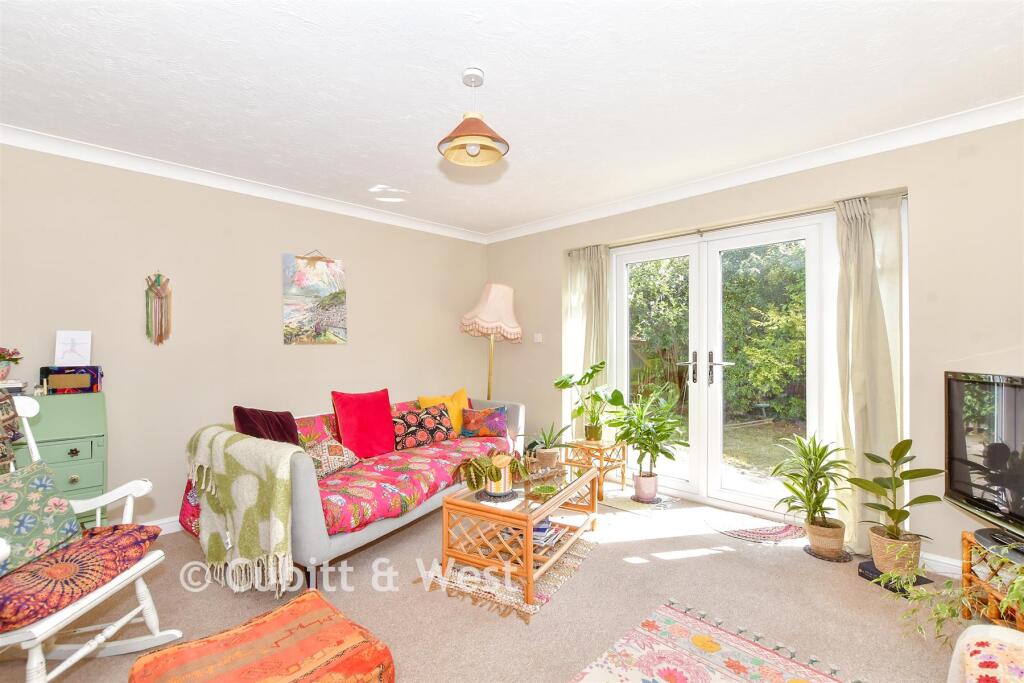 House in Arun, Aldingbourne - More