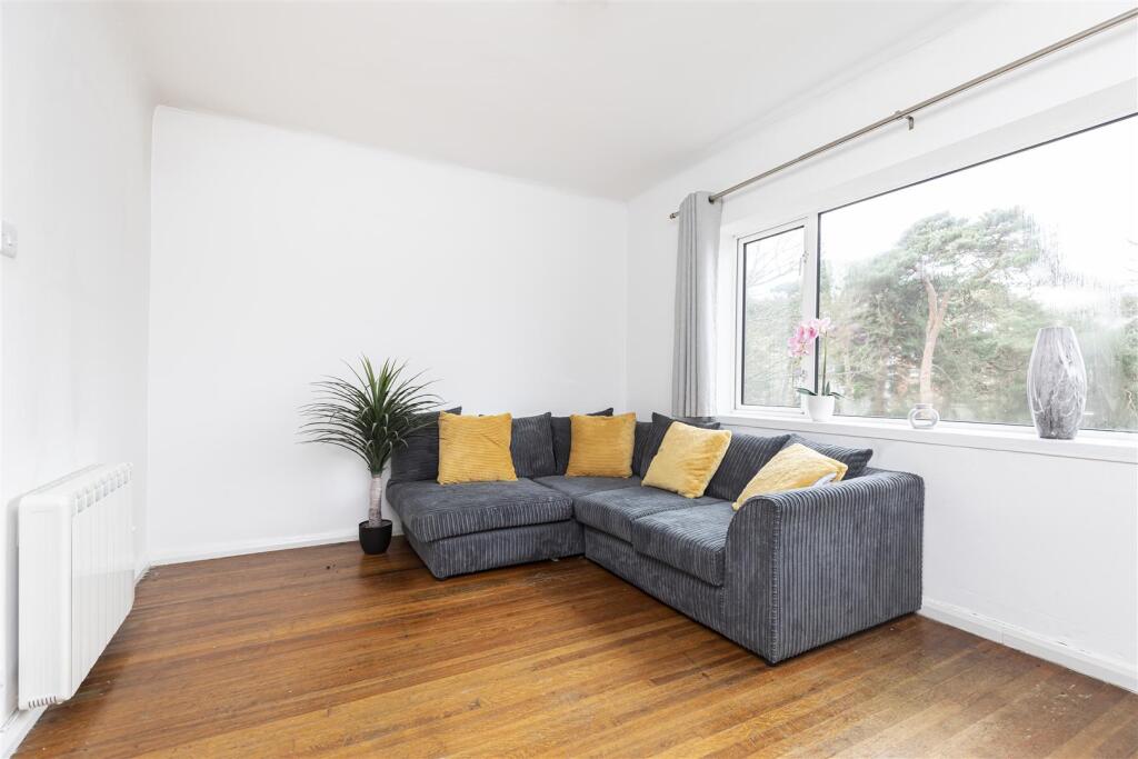 Apartment in Bournemouth - View 5
