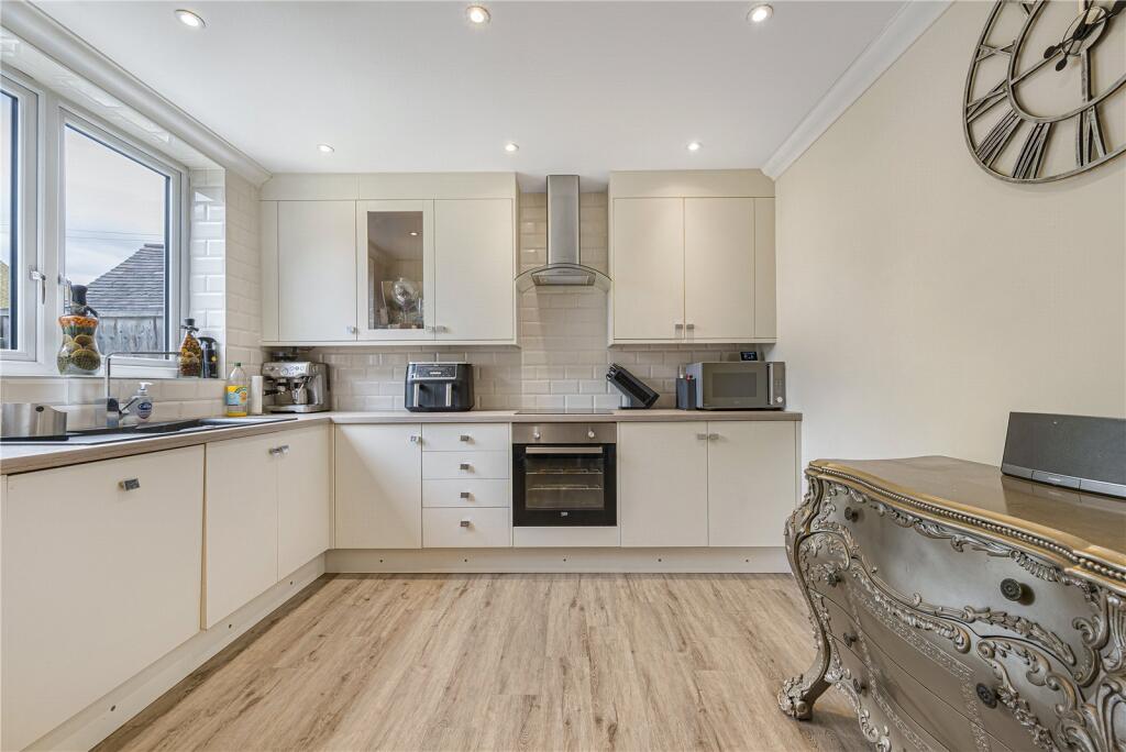 House in Dartford, Wilmington - More
