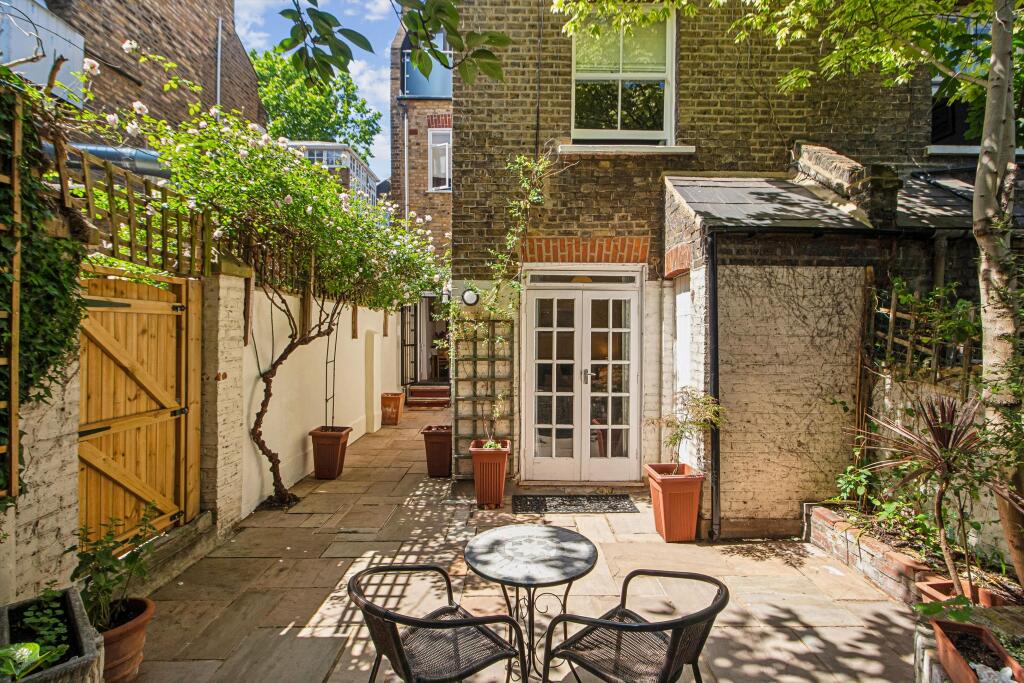 Main image of property: Macduff Road, London SW11