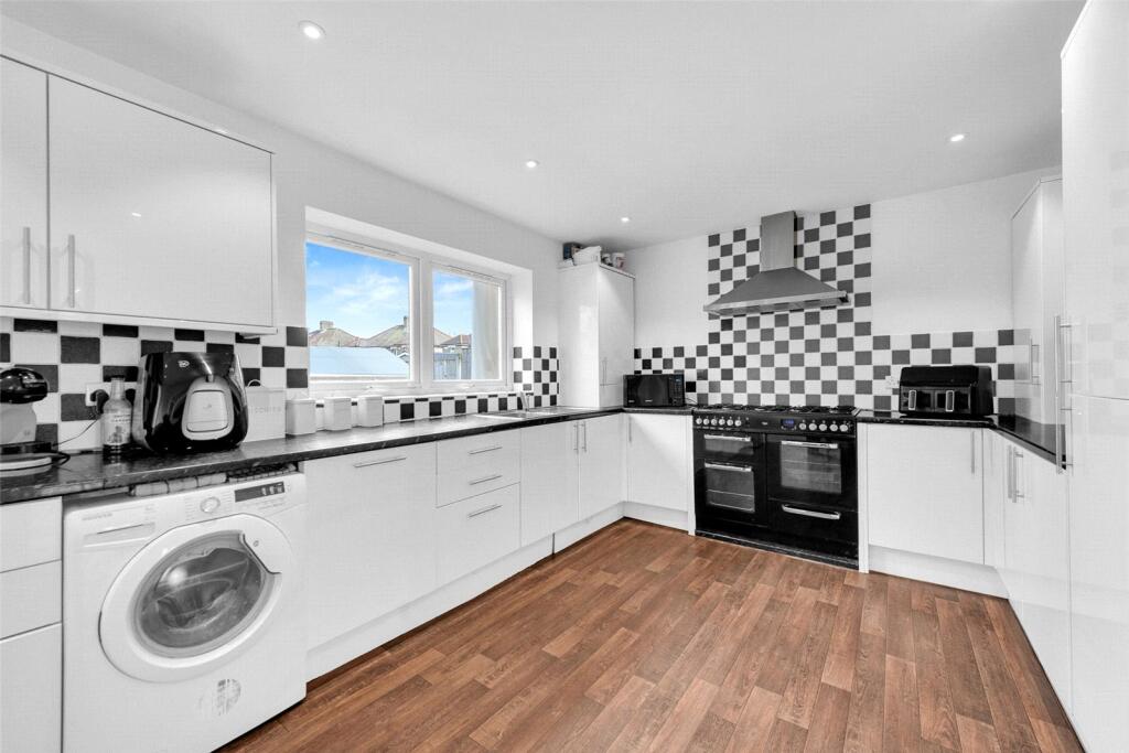 Main image of property: Eversley Avenue, Bexleyheath, DA7