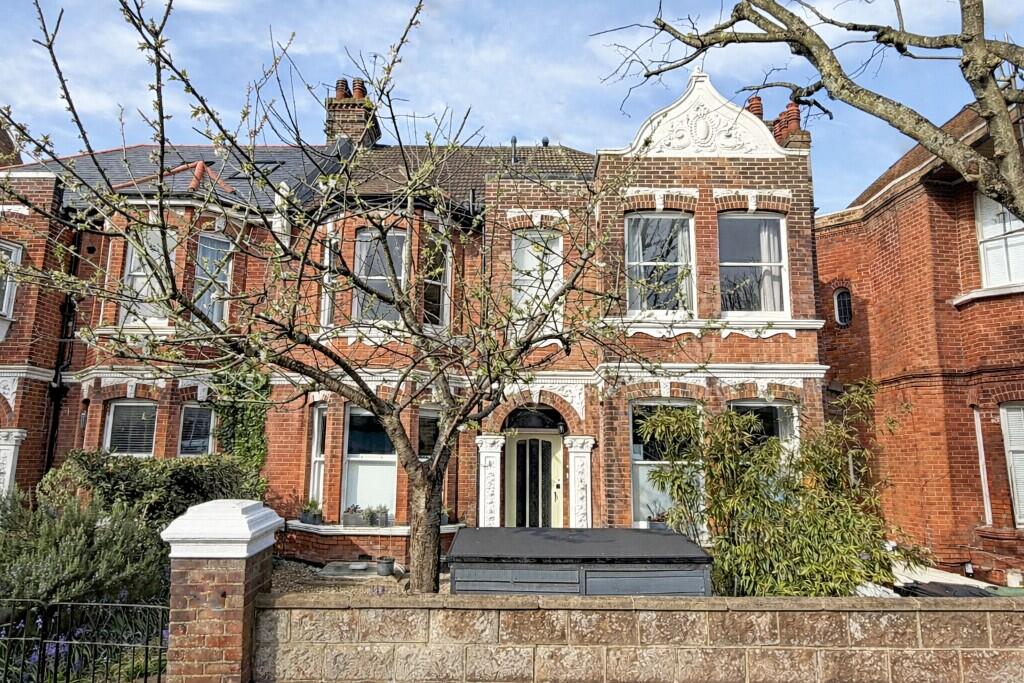 Main image of property: Beaconsfield Villas - BN1