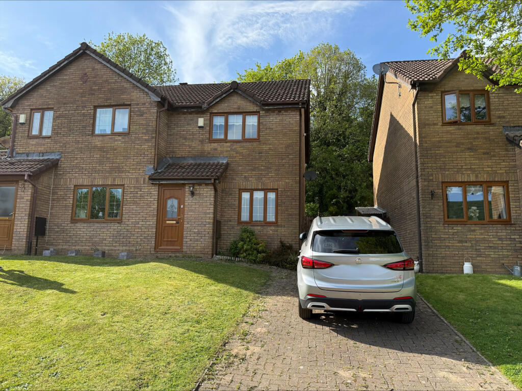 Main image of property: Oakwood Close, Clydach