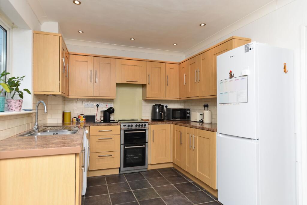 House in Peterborough - View 5