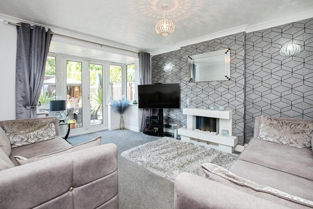 House in Nottingham - View 4