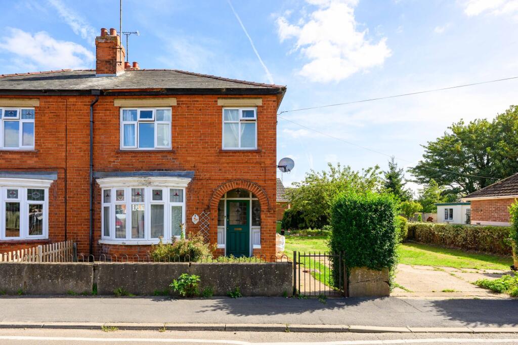 3 Bedroom Semi-Detached in PE21 7JP