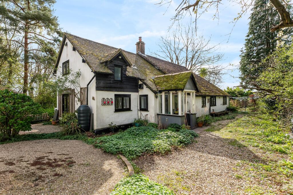 Main image of property: Broadstone