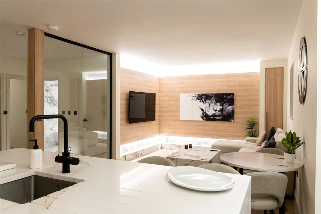 Main image of property: Evans Wharf, Hemel Hempstead, Hertfordshire, HP3