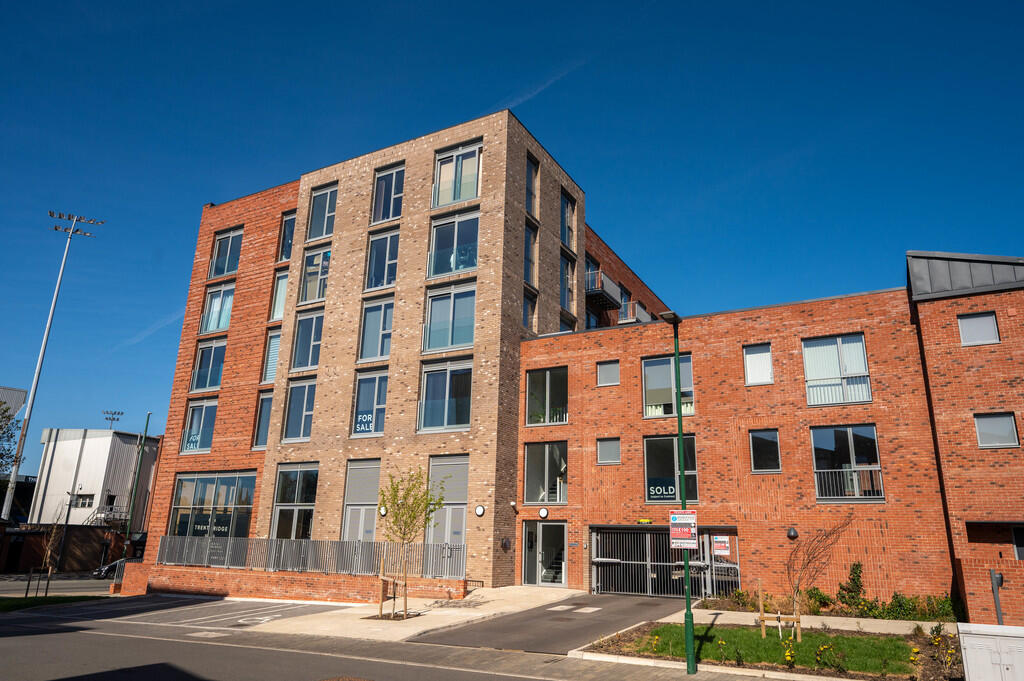 Main image of property: Meadow Lane, Nottingham