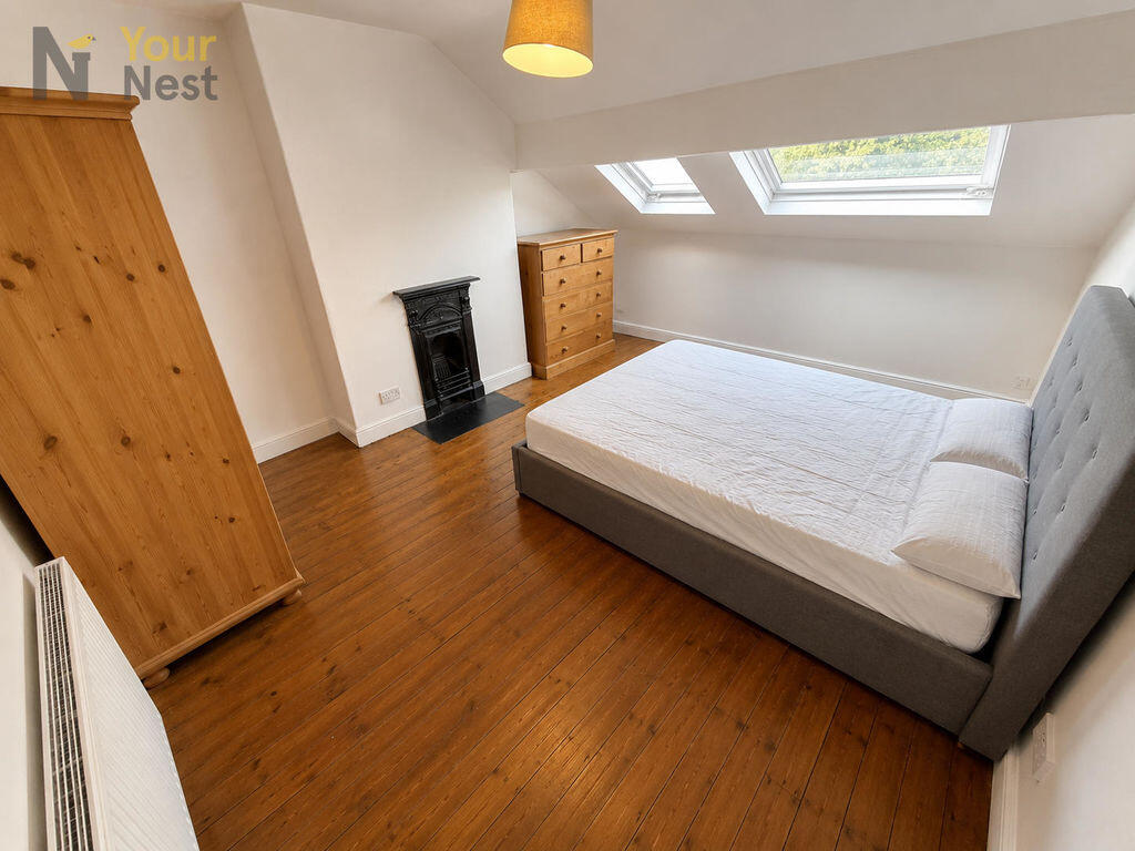 House in Leeds - View 4