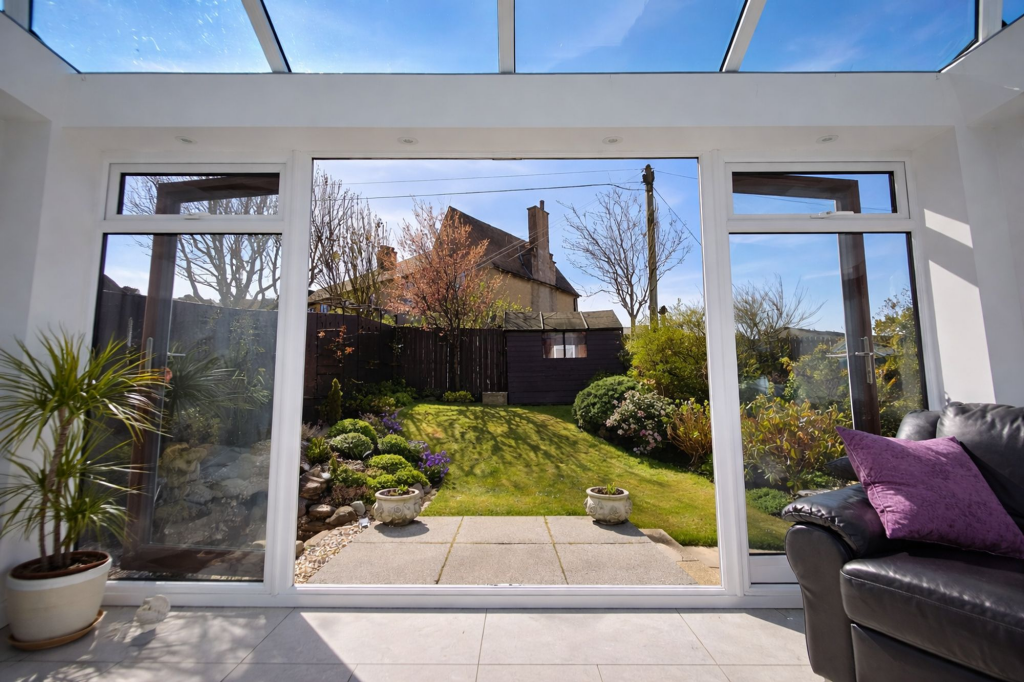House in Edinburgh, West Lothian - View 3