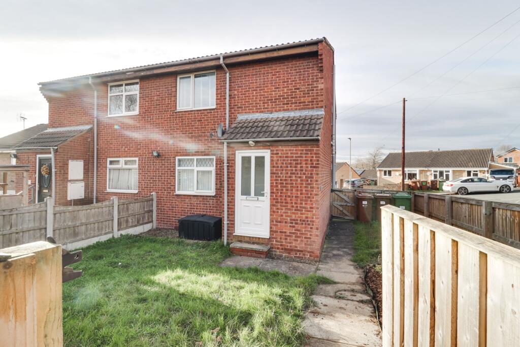 Main image of property: Alder Avenue, Wakefield, West Yorkshire, WF2