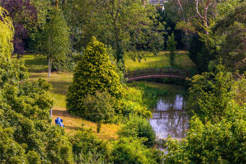 The Green, Marston Moretaine, Bedfordshire, MK43 photo 4
