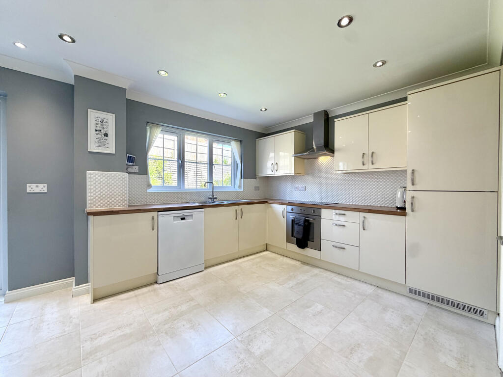 Sweet Water Park, Trefechan, Merthyr Tydfil, CF48 2LF - View 3