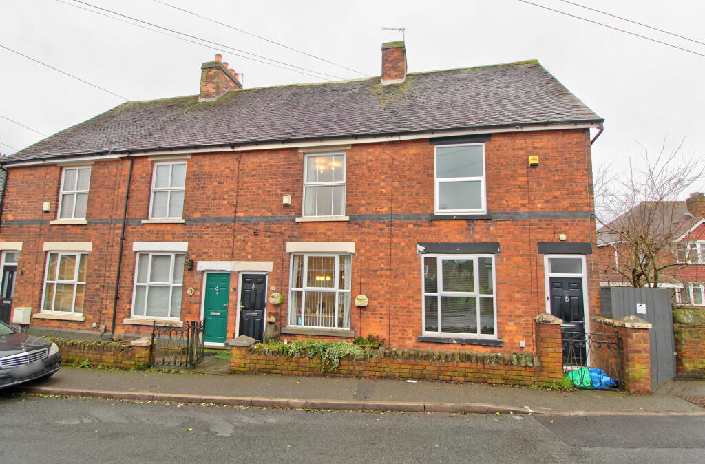 2-bed terraced on Hill Street, Dudley, DY3, £200,000