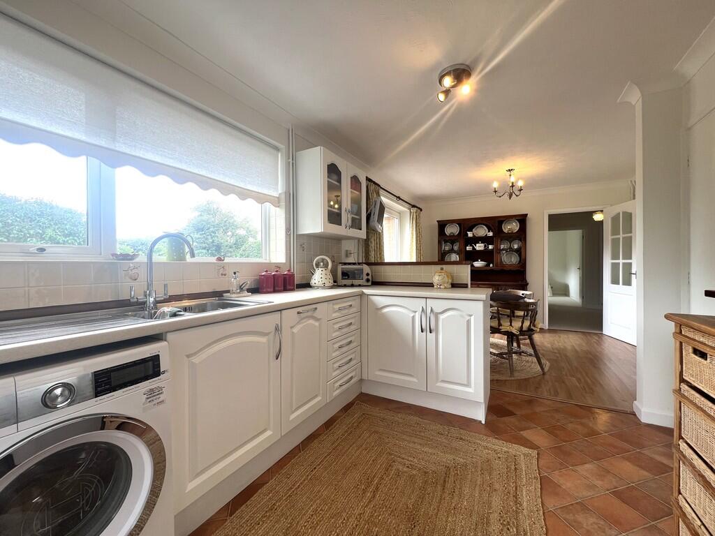 Eastwood, Chatteris, Cambs., PE16 6RX photo 3
