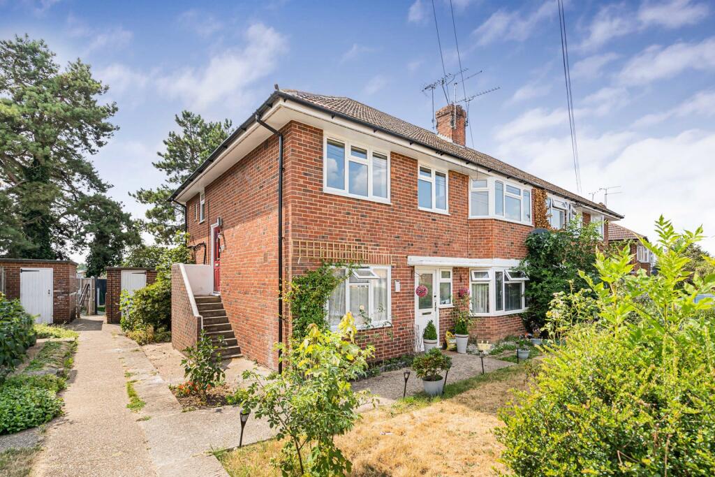 Main image of property: Talbot Road, Farnham, Surrey, GU9