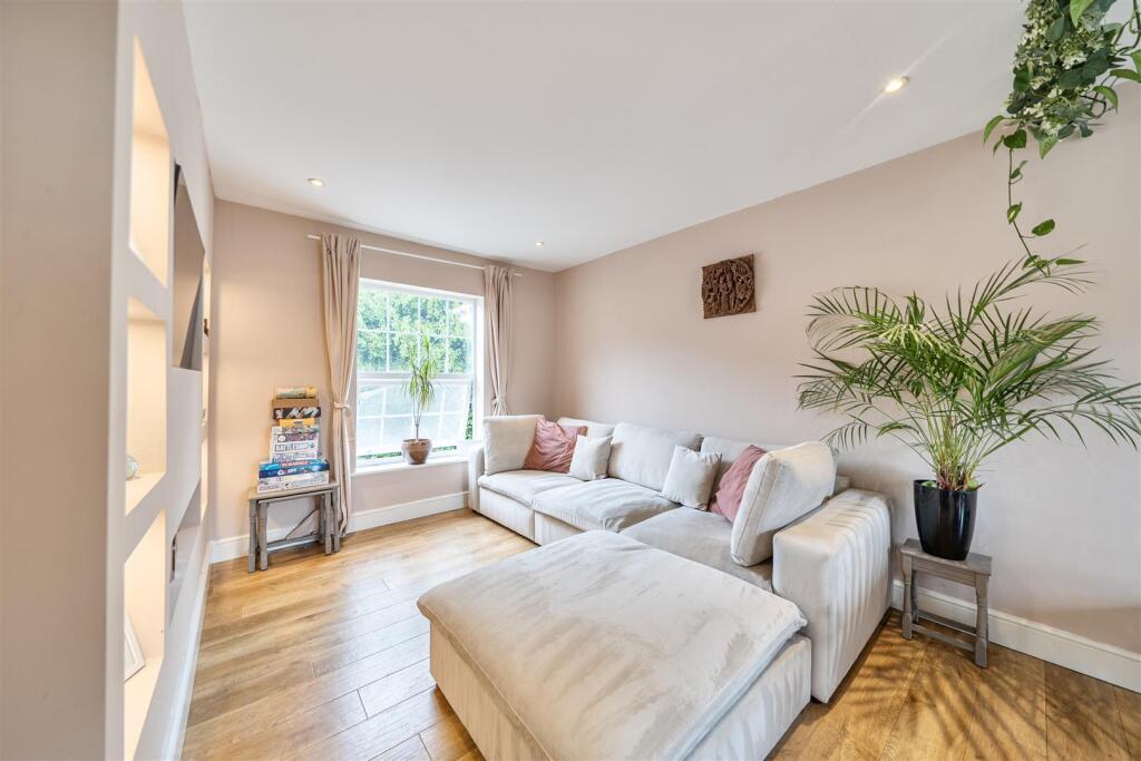 Apartment in Oxford - View 4