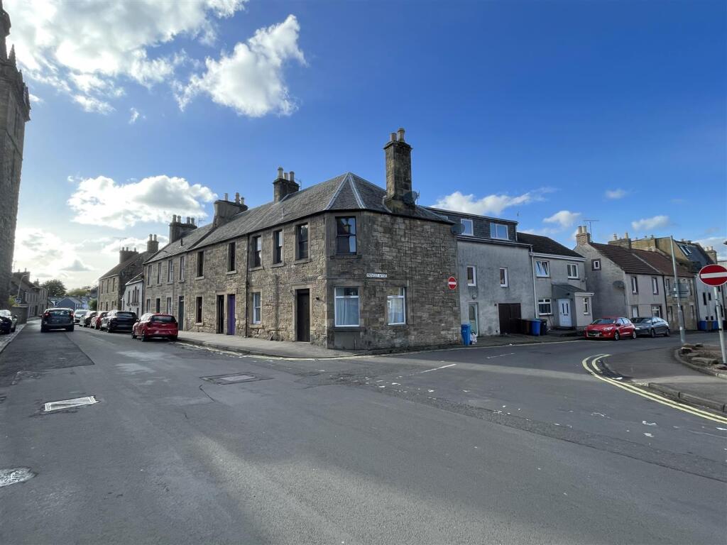 Main image of property: 40 Kirkgate, Cupar