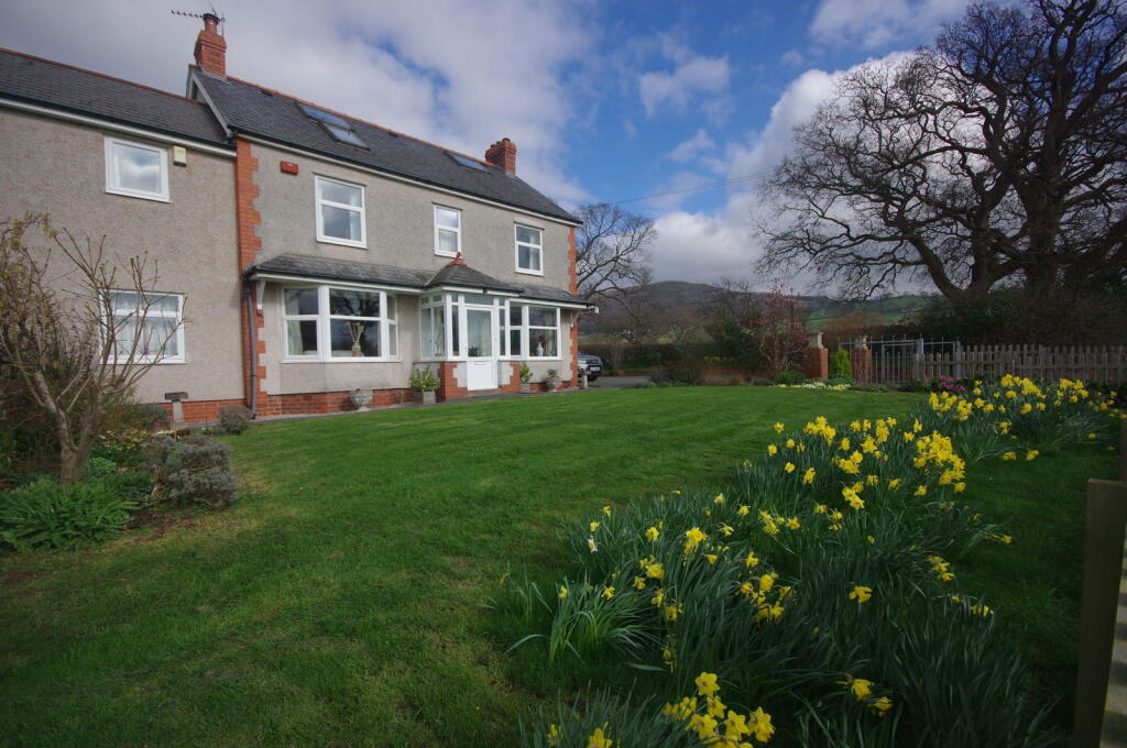 Main image of property: Cwm, Rhuddlan, Denbighshire LL18 5RY