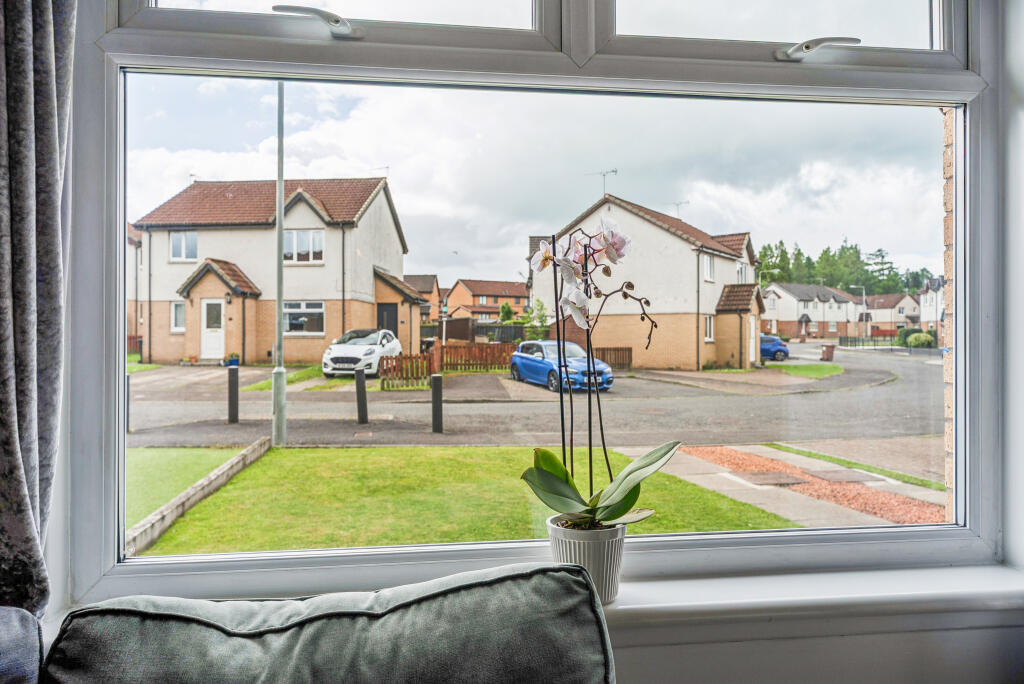 House in Falkirk, Stirling - View 4