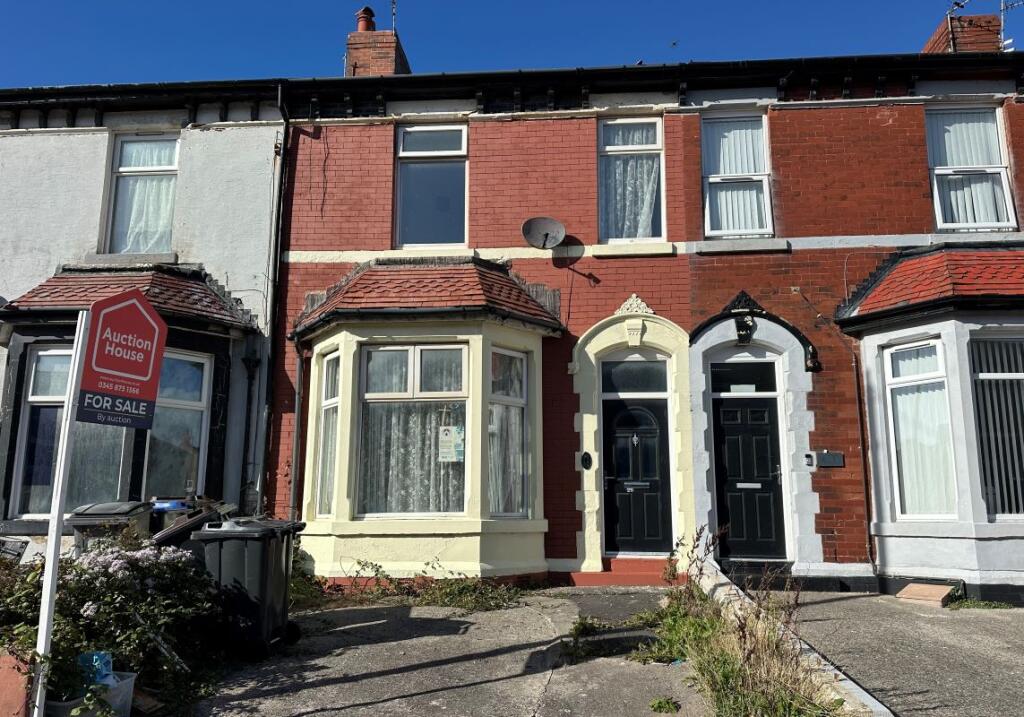 Main image of property: 26 Clevedon Road, Blackpool, Lancashire, FY1 2NX