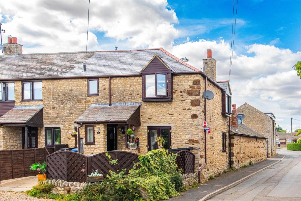 Main image of property: Wold Road, Burton Latimer