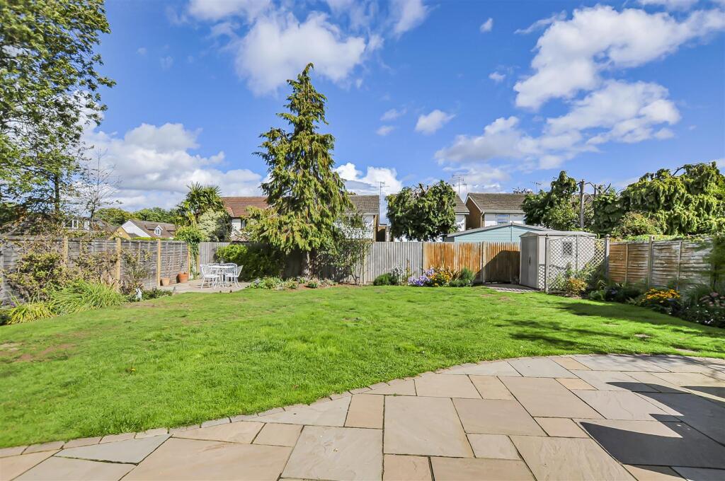 Additional image 15 of Oakwood Road, Bricket Wood, St. Albans