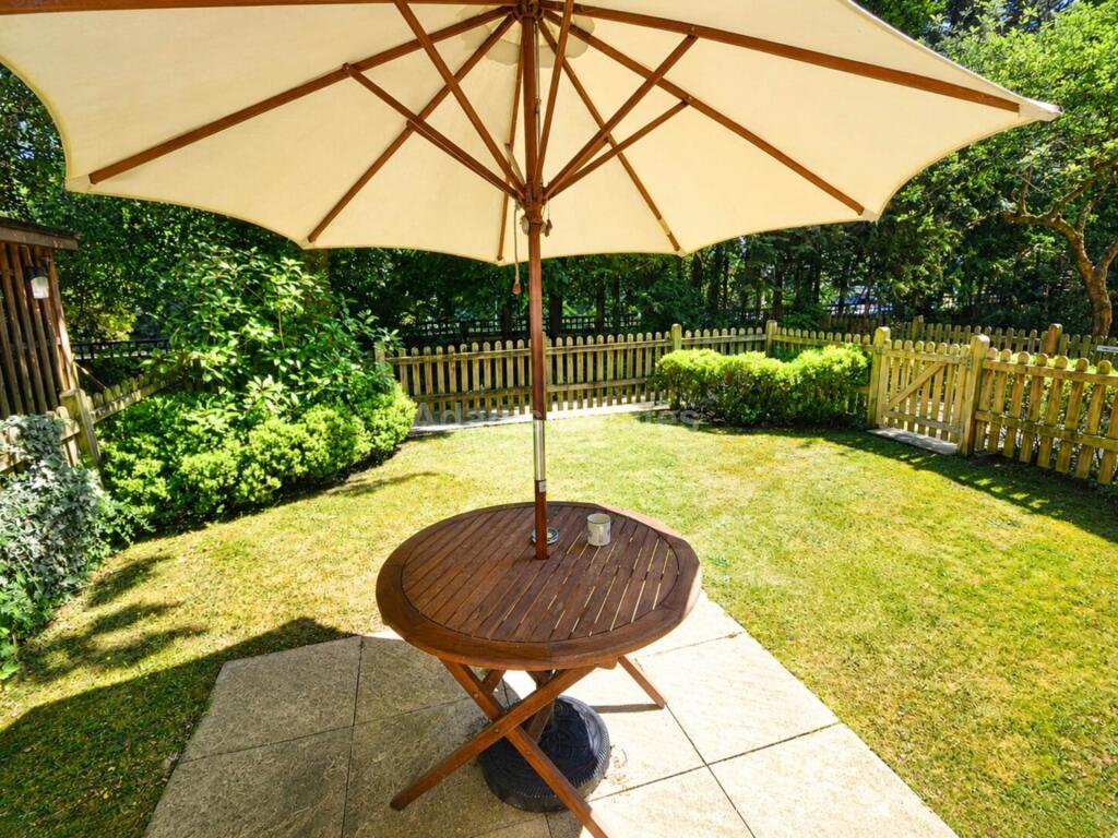 Property photo 8