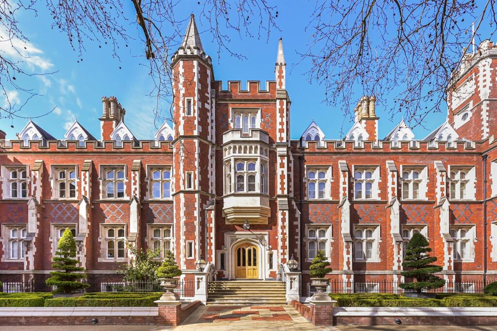 Main image of property: Rose Square, The Bromptons, SW3