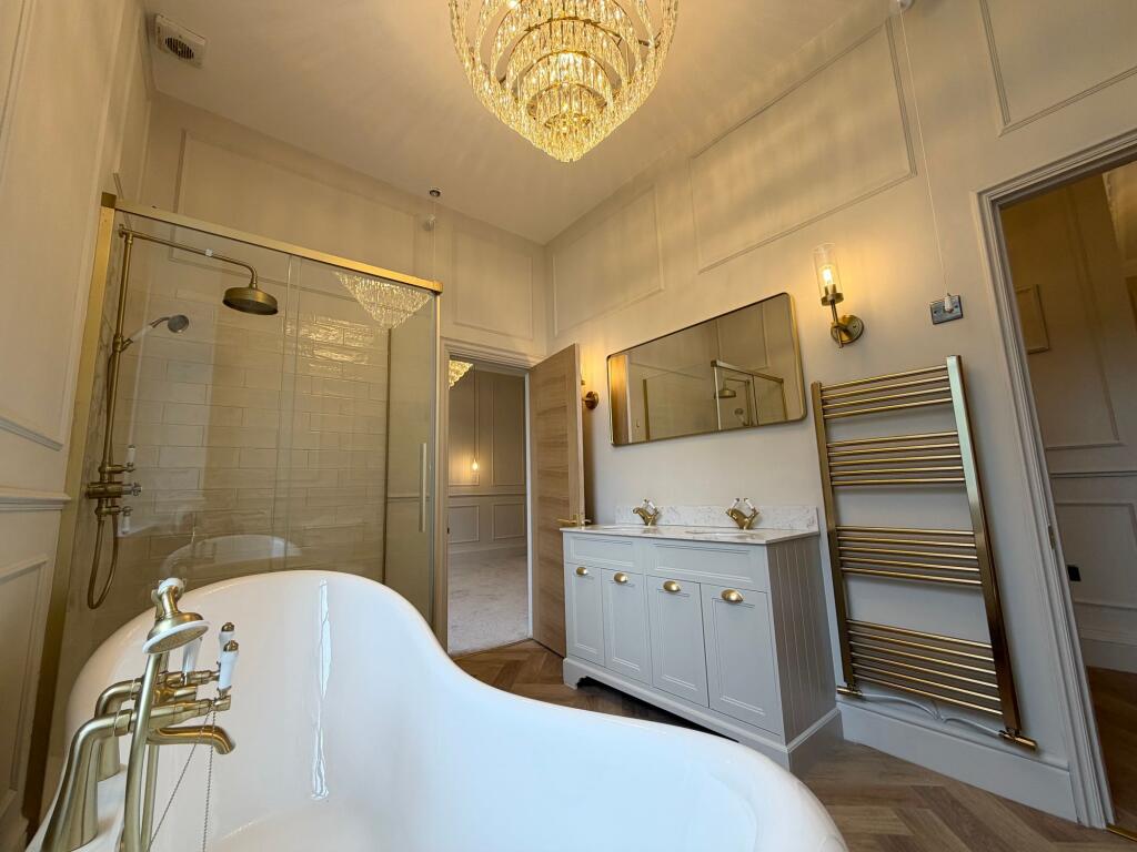 Apartment in South Tyneside, North East - View 4