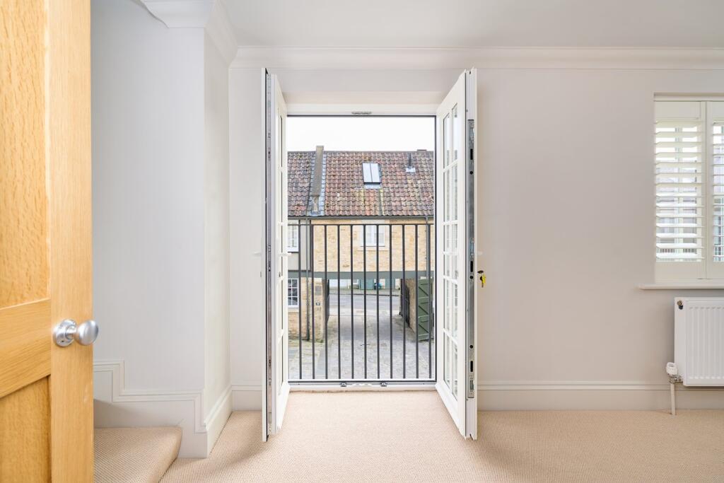 Additional image 4 of Circus Mews, Bath, BA1